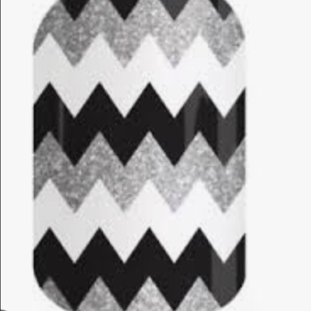 Jamberry Nail Wraps “Disoriented”